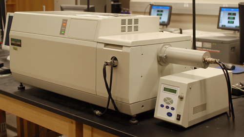 Circular Dichroism Spectropolarimeter